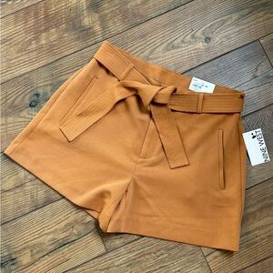 Belted Flat Front Shorts by Nine West, size small